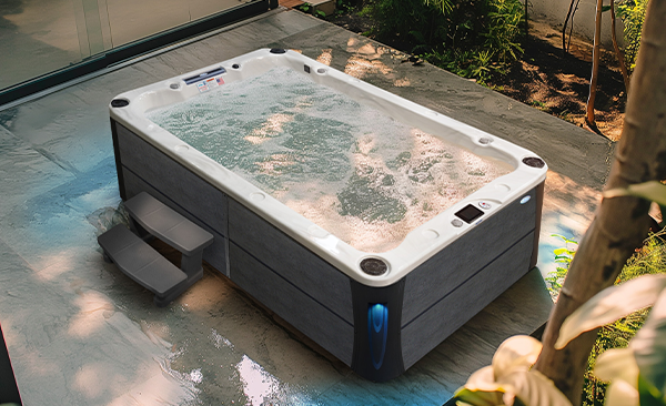 Deck Series Mariestad hot tubs for sale